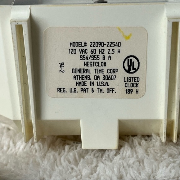 Looney Tunes Tweety Electric Alarm Clock Plastic Vintage 90's - Picture 3 of 4